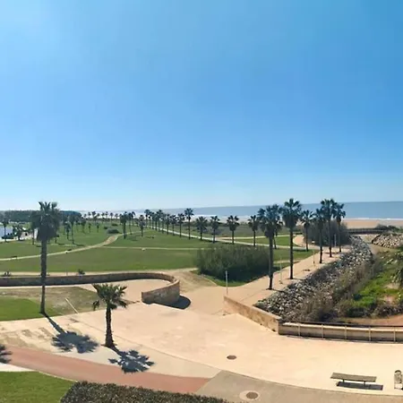 Amplio Piso En A 100 M De La Playa Apartamento *